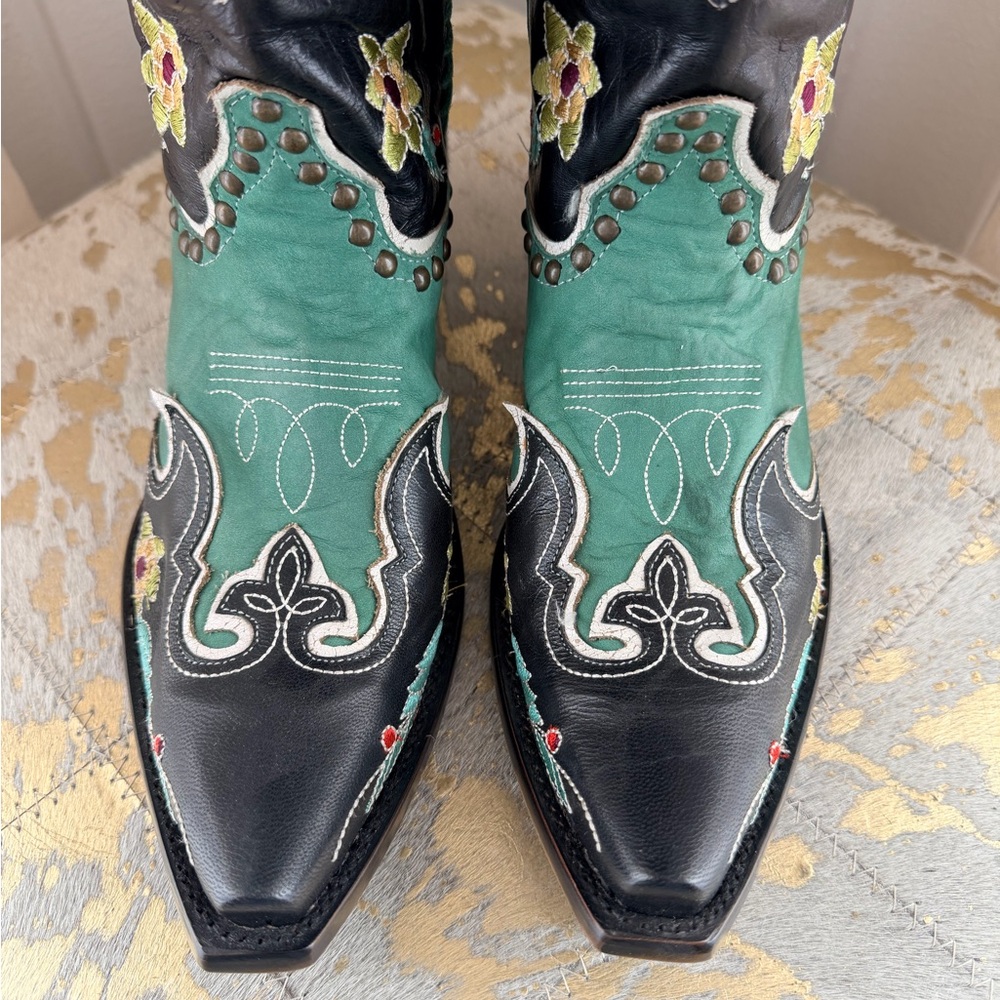 Double D Ranch Black and Green Embroidered Ankle Boots